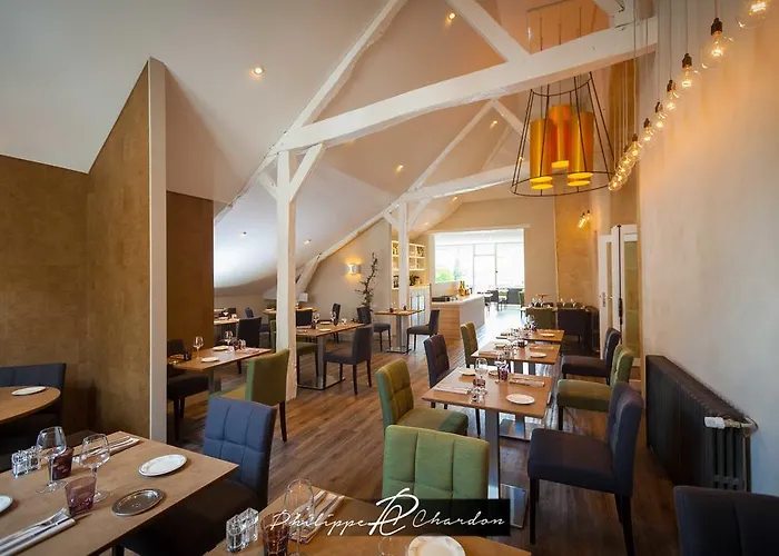 Logis Hôtel Le Cheval Blanc